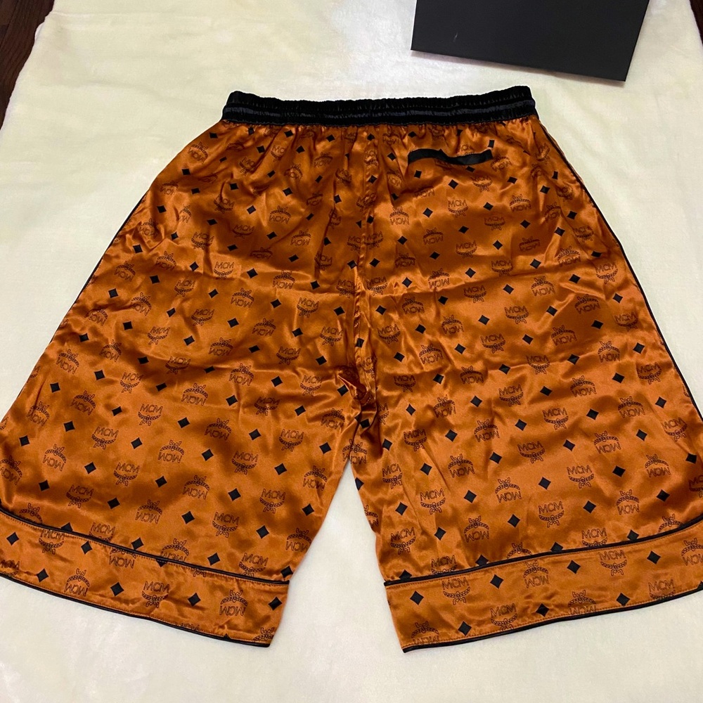 MCM Silk Shorts - Picture 3 of 8